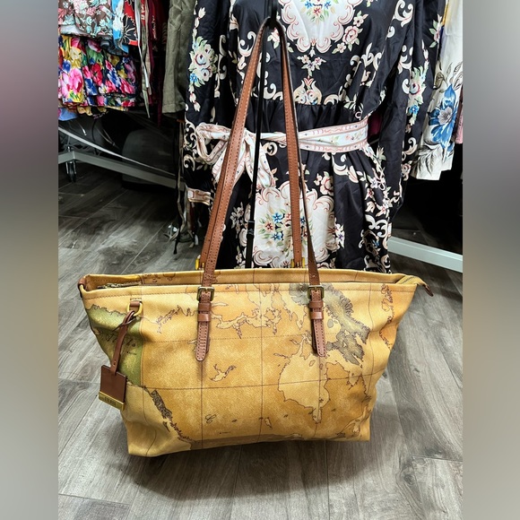 Alviero Tote Bag - Picture 2 of 6